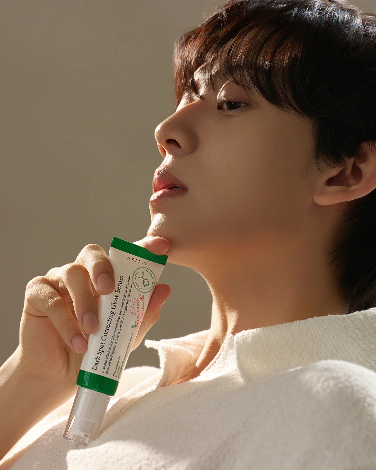 Axis_Y Dark Spot Correcting Glow Serum